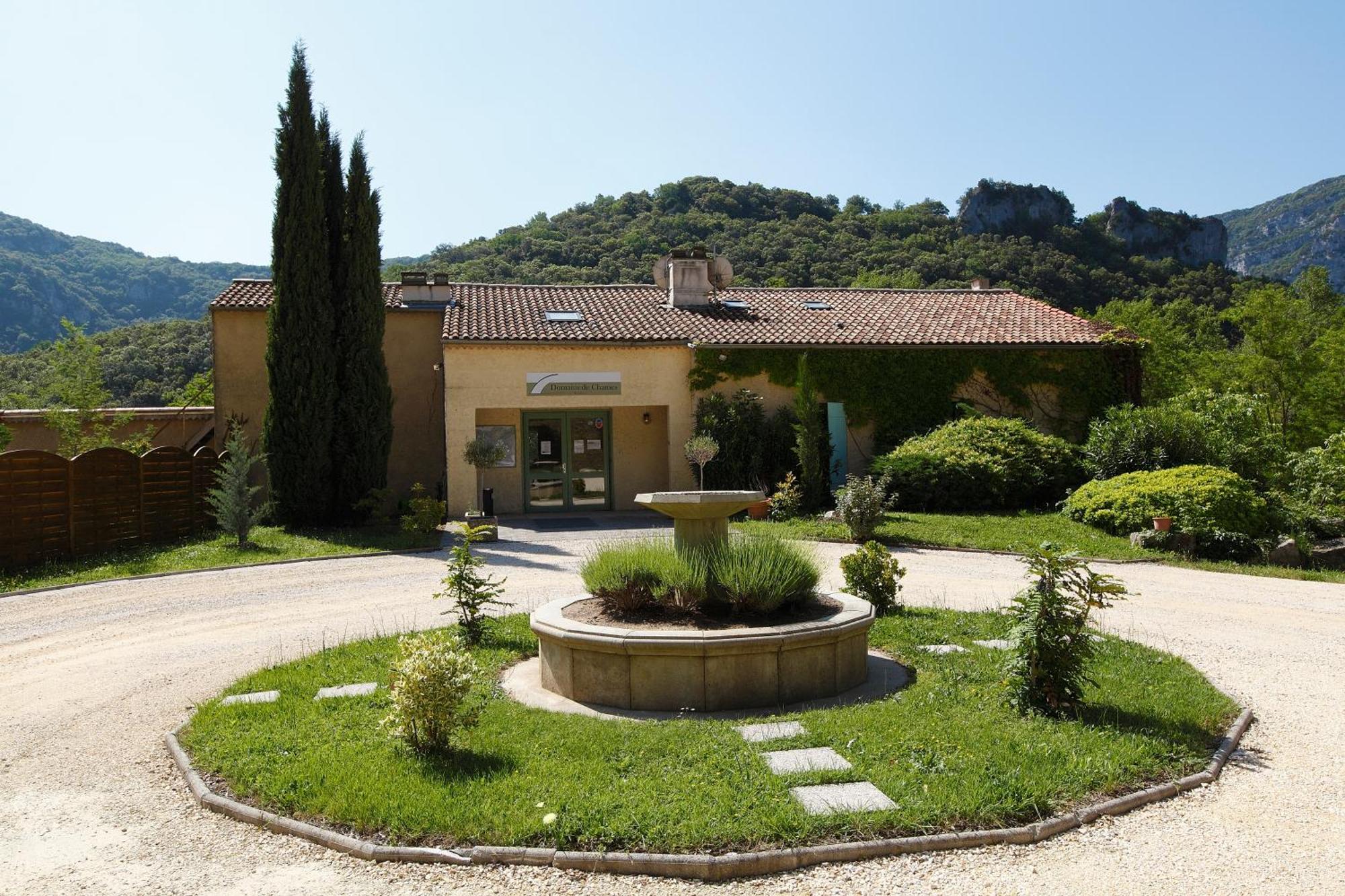 Vacancéole - Le Domaine de Chames - Pont d'Arc Vallon-Pont-dʼArc Exterior foto