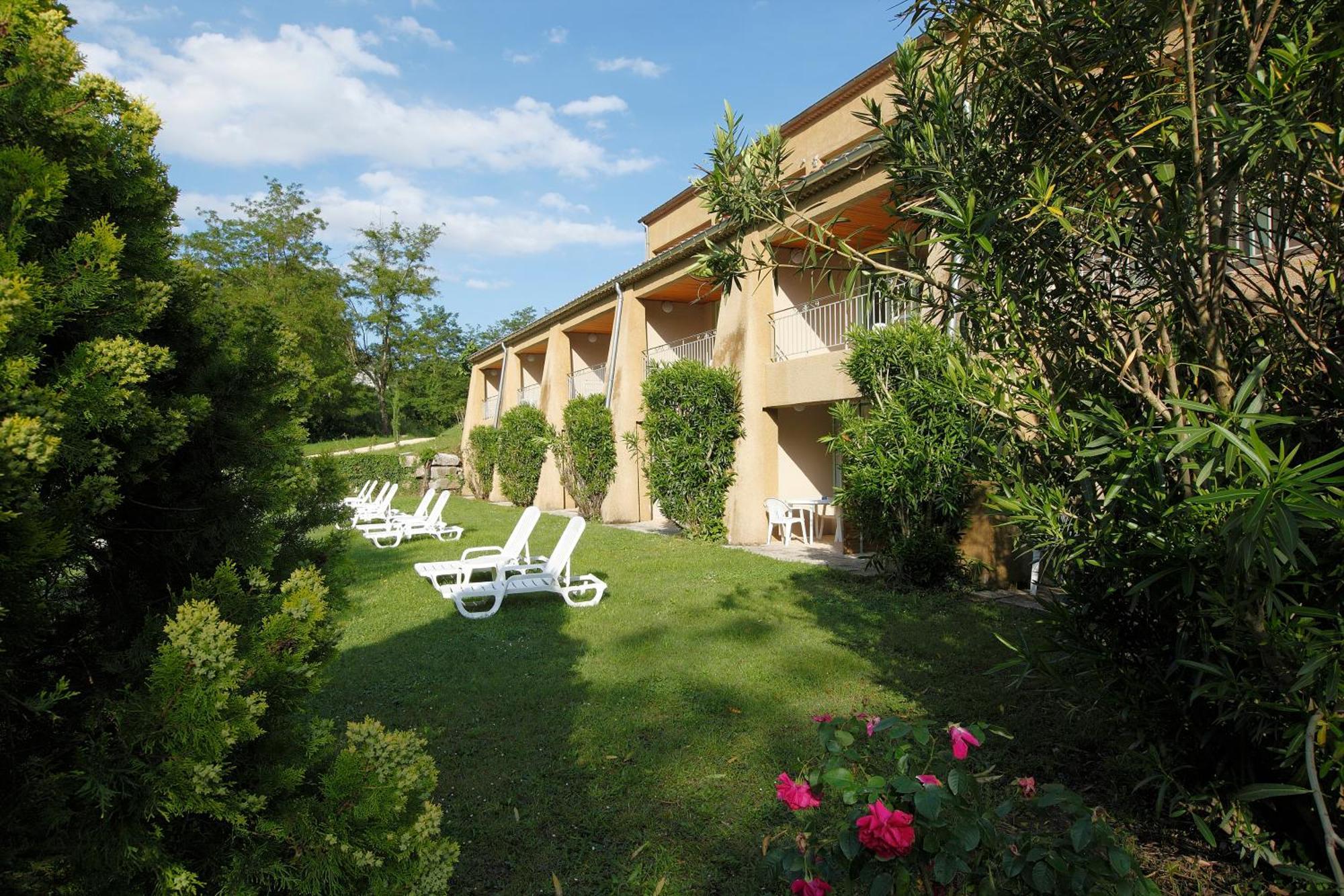 Vacancéole - Le Domaine de Chames - Pont d'Arc Vallon-Pont-dʼArc Exterior foto