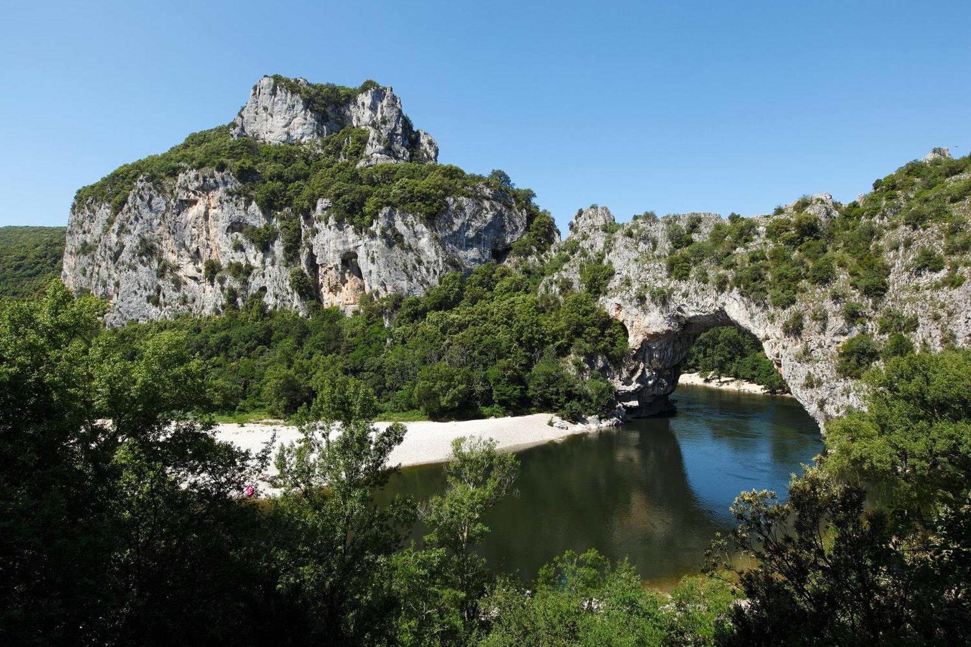 Vacancéole - Le Domaine de Chames - Pont d'Arc Vallon-Pont-dʼArc Exterior foto